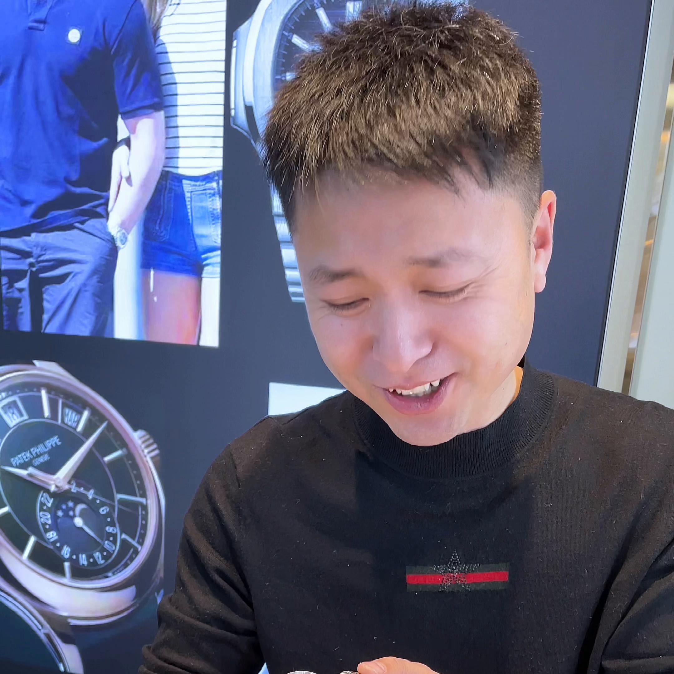 姐姐你总在酒吧找感情迪吧找真爱四年买三队表卖三只单...