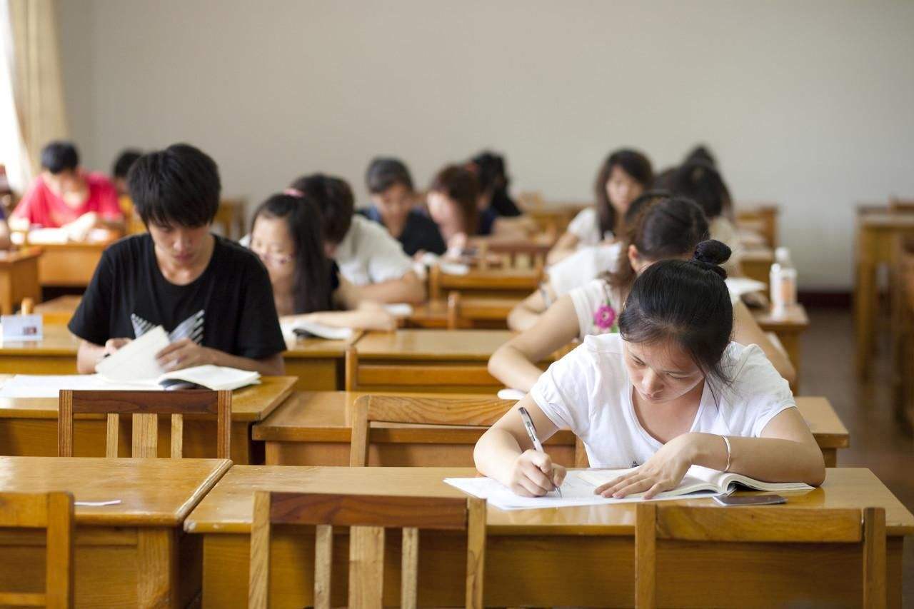 清华大学打响开放“第一枪”，期末考试分批举办，不愧是高等学府