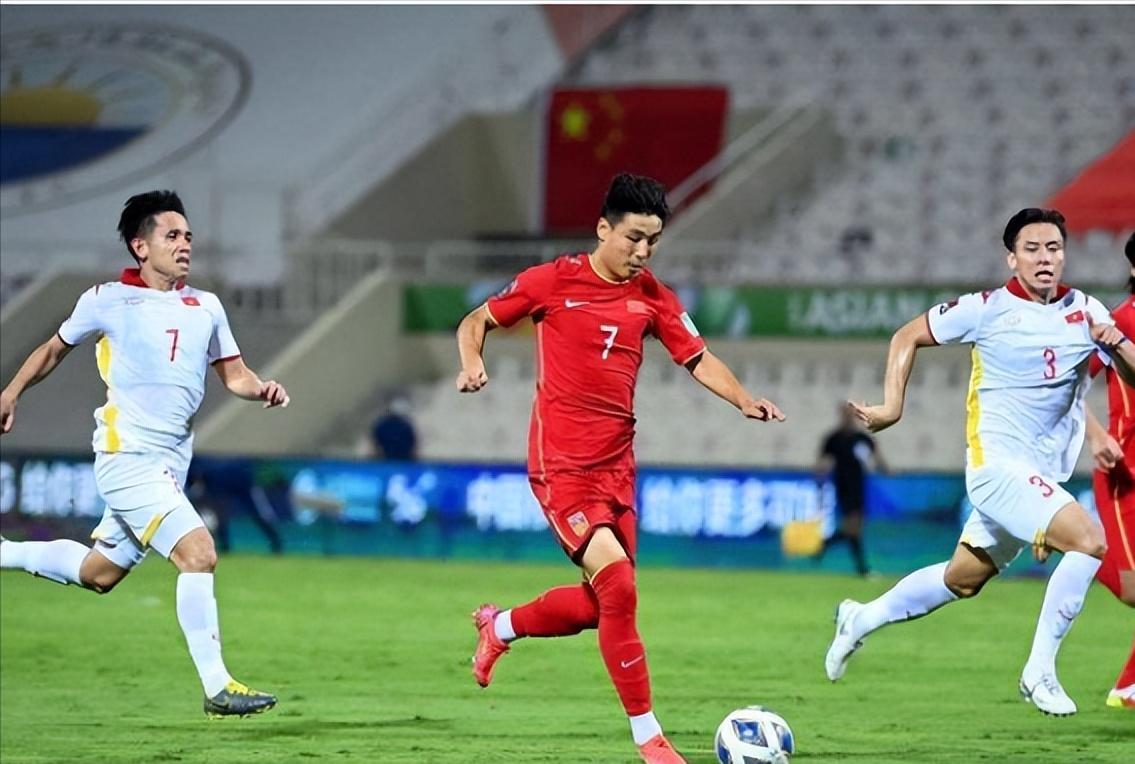 多支球队向男足挑战,多支业余足球队向国足发起挑战