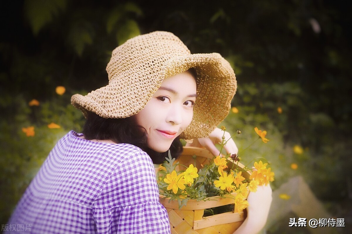 脸宽女生拍摄技巧,拍照显脸小摄影技巧