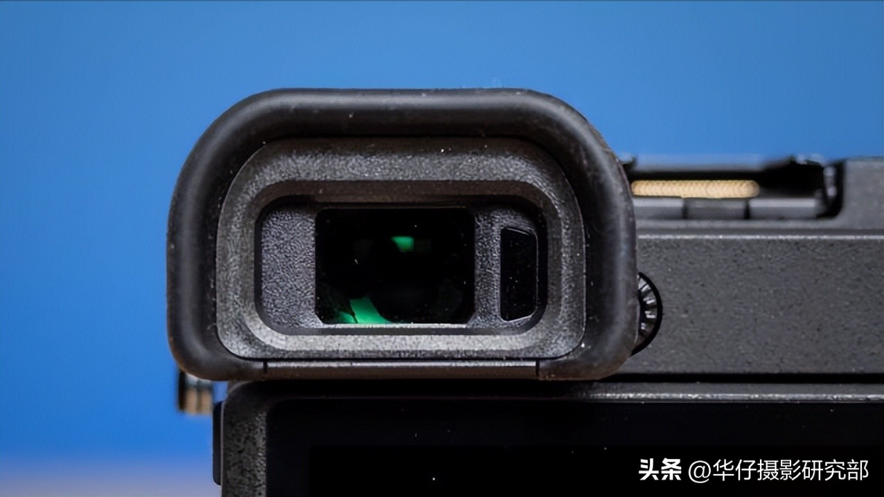 佳能r7与a6600参数对比,佳能r7和索尼a6400对焦