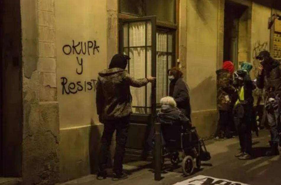 “占屋运动”席卷西班牙，偷走别人买的房子，一共需要几步？