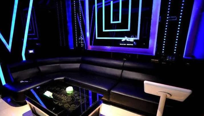 加盟什么店最赚钱ktv加盟店排行榜,小县城开个ktv加盟什么品牌好