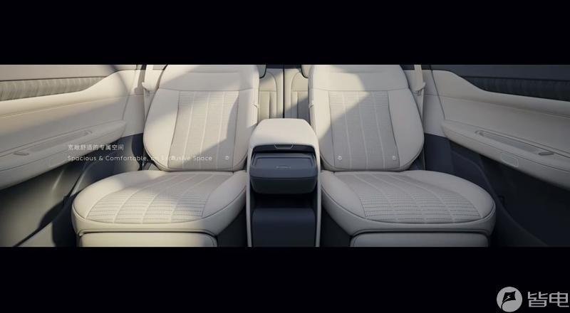 NIODAY新品发布全新ES8、EC7/500kW快充/第三代换电站