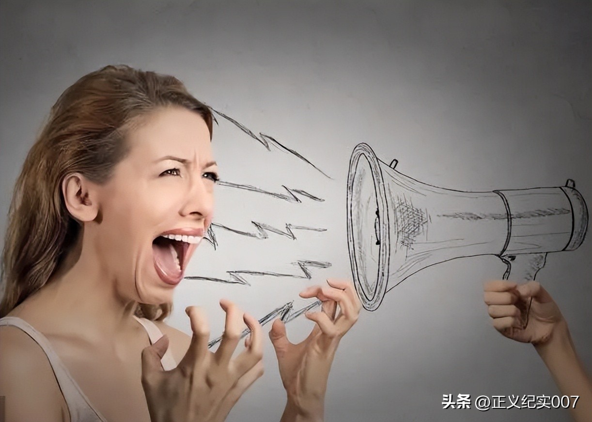 2010年广东省佛山市，残忍二妈捅伤六岁女童*体下**，砍掉手指跟耳朵