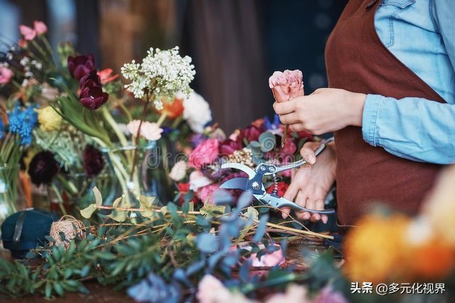花艺师的前景和收入,男花艺师的前景和收入
