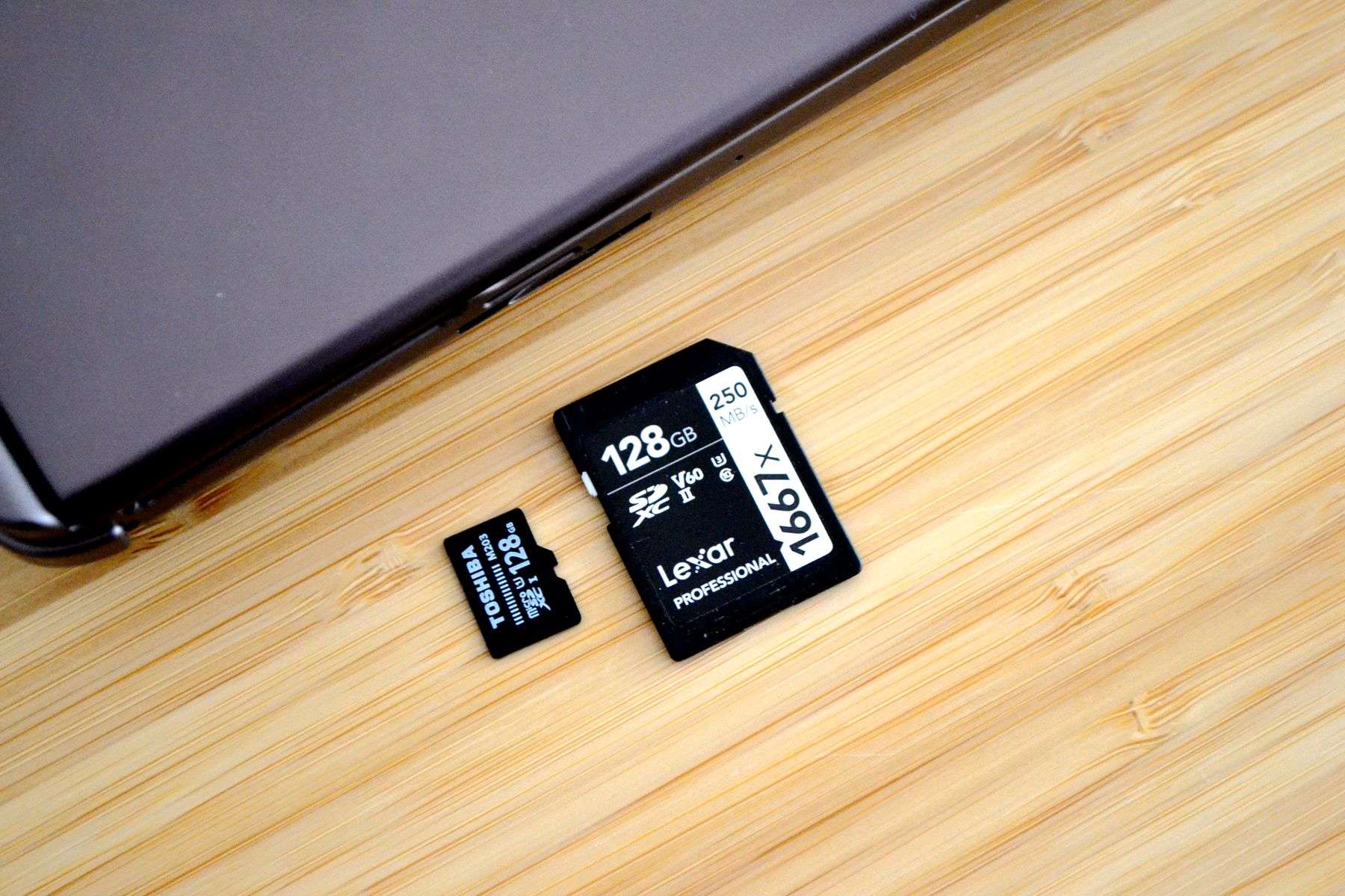 没有独显也能玩3A大作！AMD6800u加持的GPDWINMax2掌机到底有多强