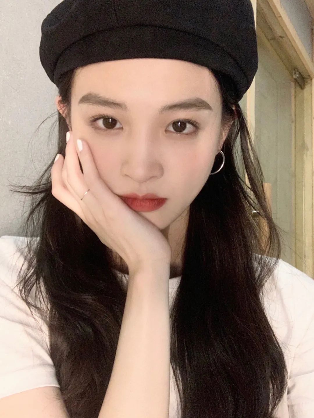 不上镜的女生怎么拍照好看,拍照不上镜怎么拍才好看