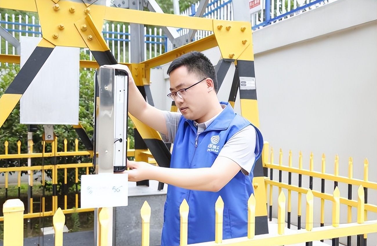 基于人工智能的水文分析,ai协同智能在线水体检测