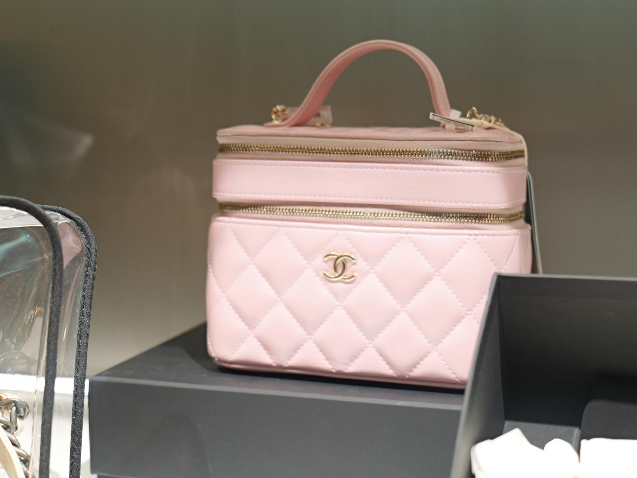 网上买香奈儿277在哪买正品 (14年的香奈儿值得购买吗)