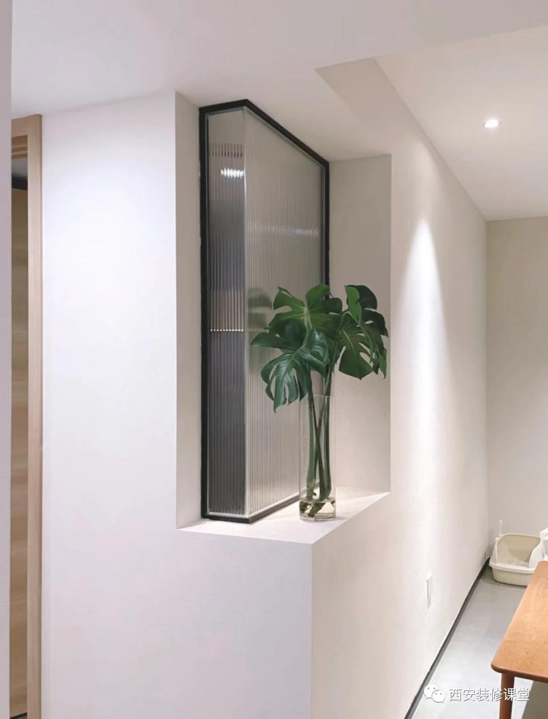 卫生间采光不好做法,中间户卫生间潮湿怎么解决