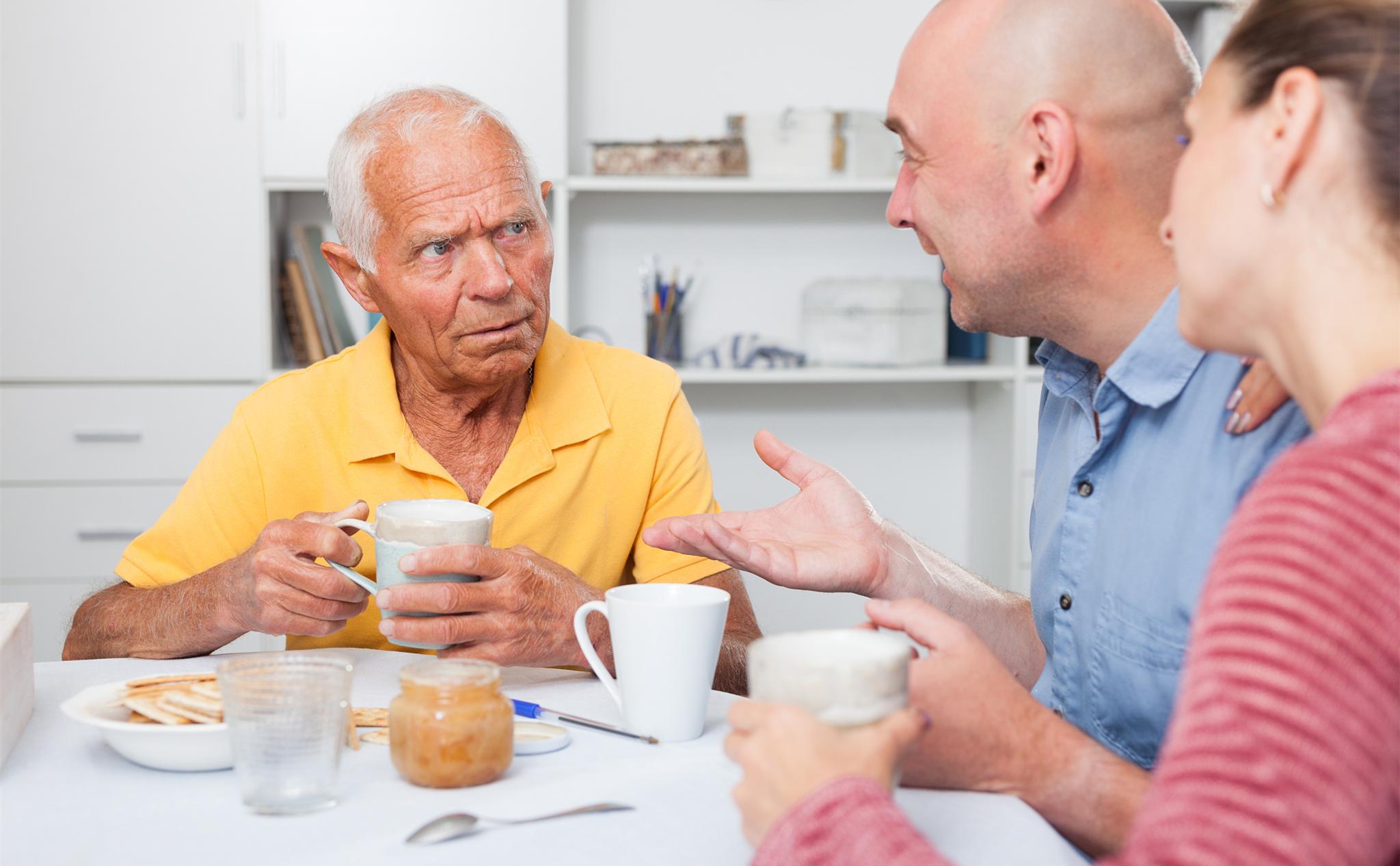 小姨子太调皮捣乱,老婆出差不在家自己在家好无聊