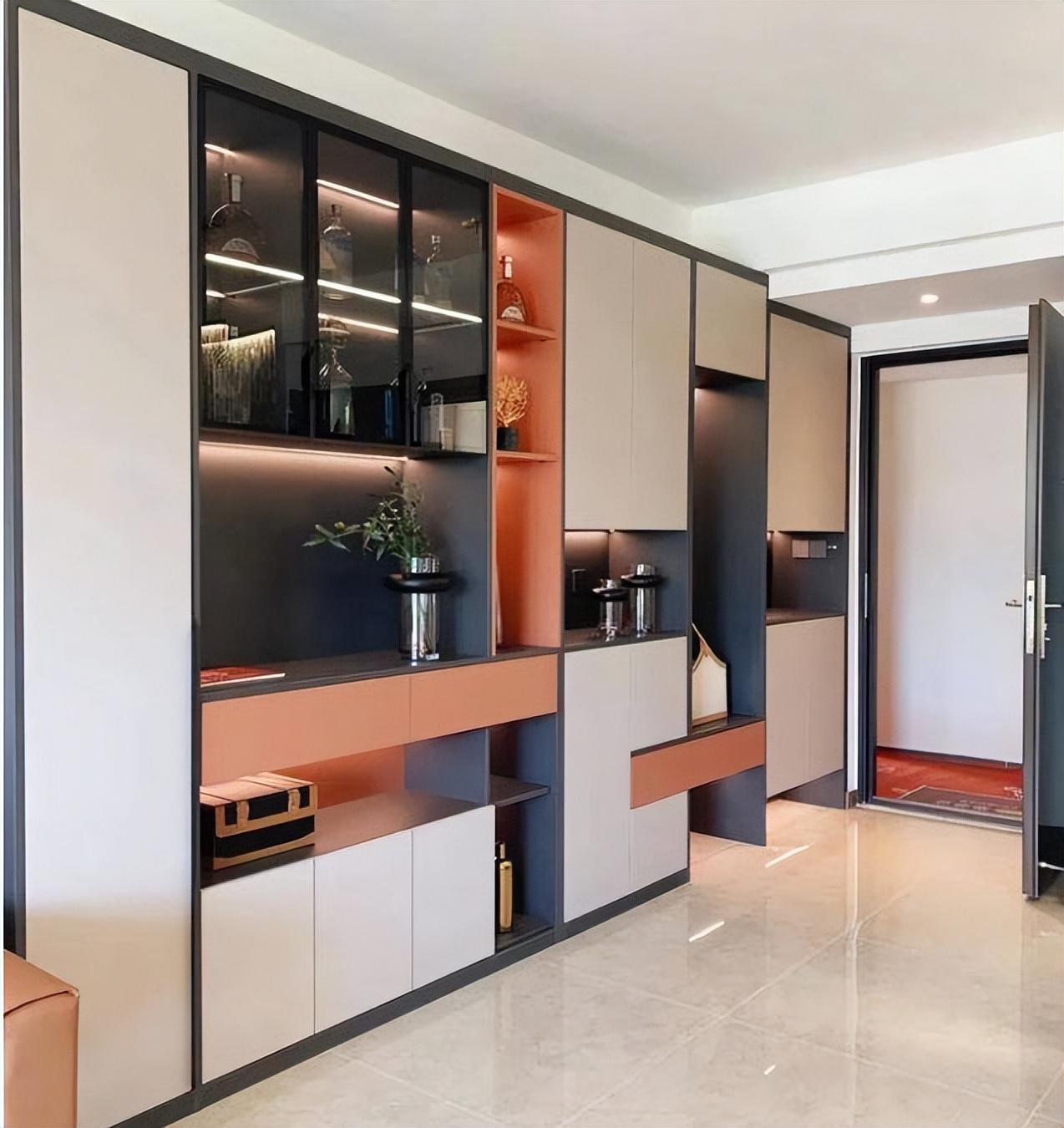 餐边柜一般自己定制也做到顶的吗,定制餐边柜怎么避免踩坑