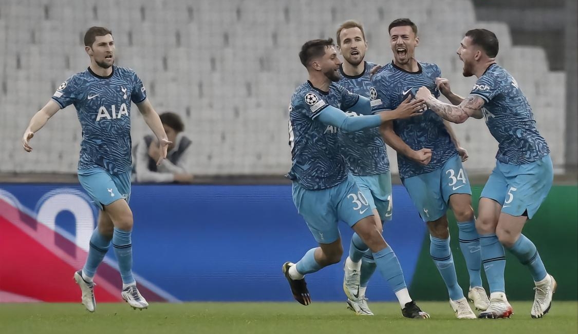 欧冠最新战况欧冠8强,欧冠拜仁4-0大胜马竞