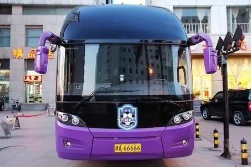 世界足球俱乐部大巴车,五大联赛球队大巴