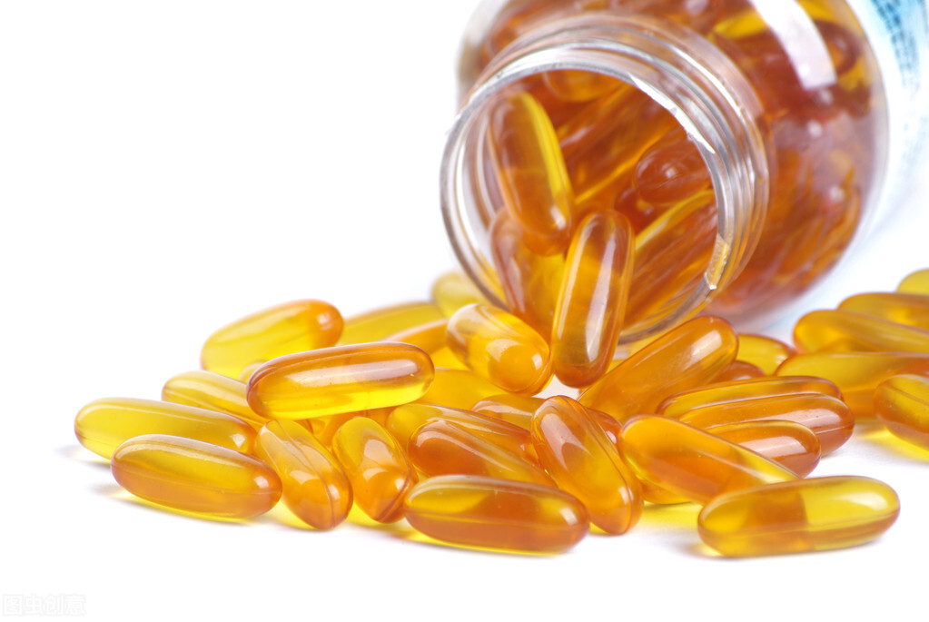 鱼油对心脏的危害,保护心脏的鱼油正确服用方法