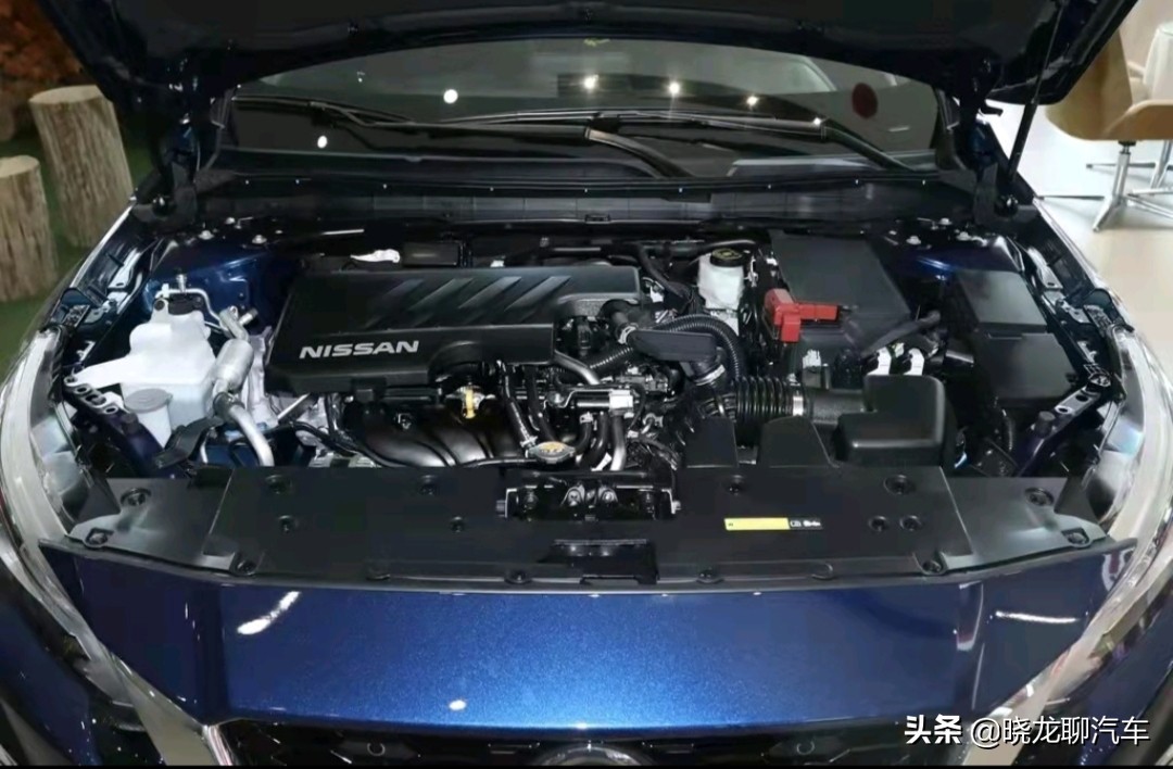 17万买日产天籁,福特蒙迪欧vs日产天籁