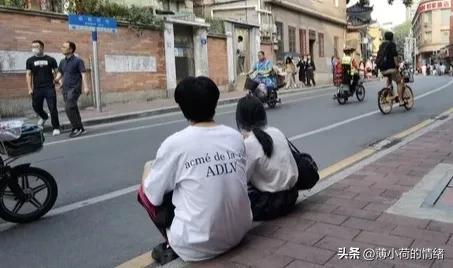 普通男女朋友送什么礼物比较好,男女朋友生日送什么礼物好