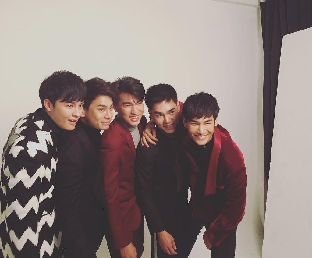 他泰相似男孩之Apo糕卡娜:黑皮小辣椒同经纪人中国血统港风少年