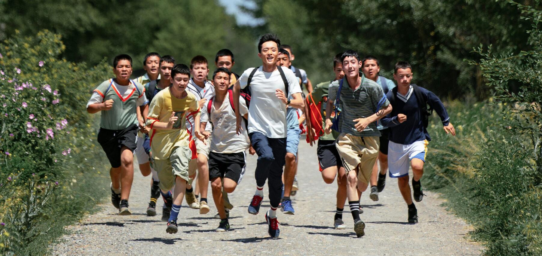 《我们这十年》演员演技排名小配角也精彩柯蓝黄志忠进榜林一第六