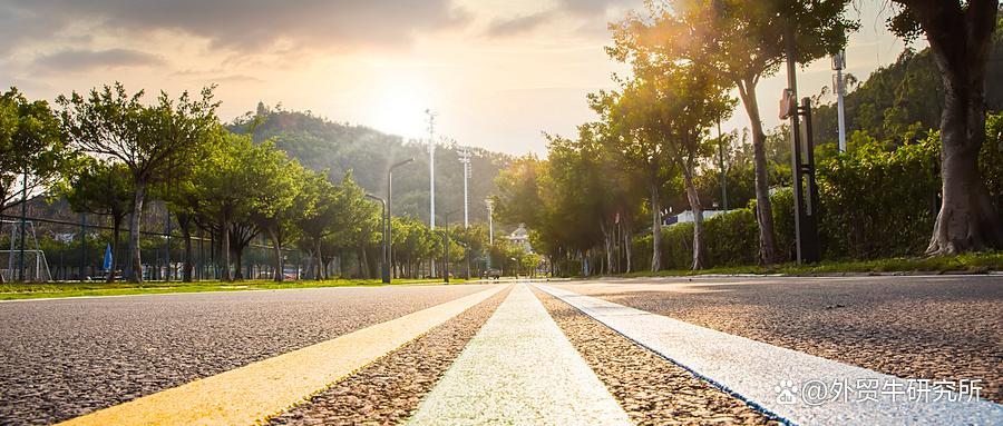 外贸业务员现在适合入行吗,干外贸业务员要具备什么样的才能