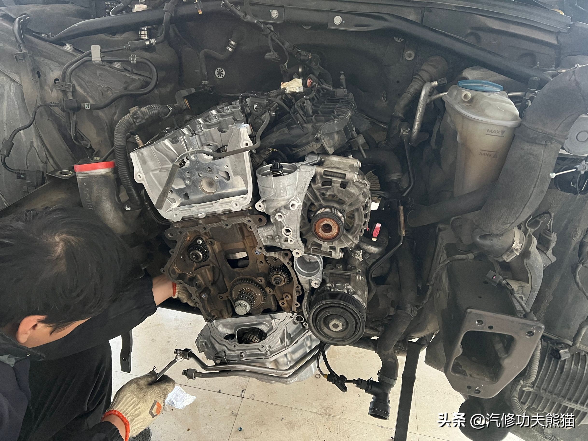 奥迪q5三代ea888烧机油是怎么回事,奥迪q5三代ea888不烧机油