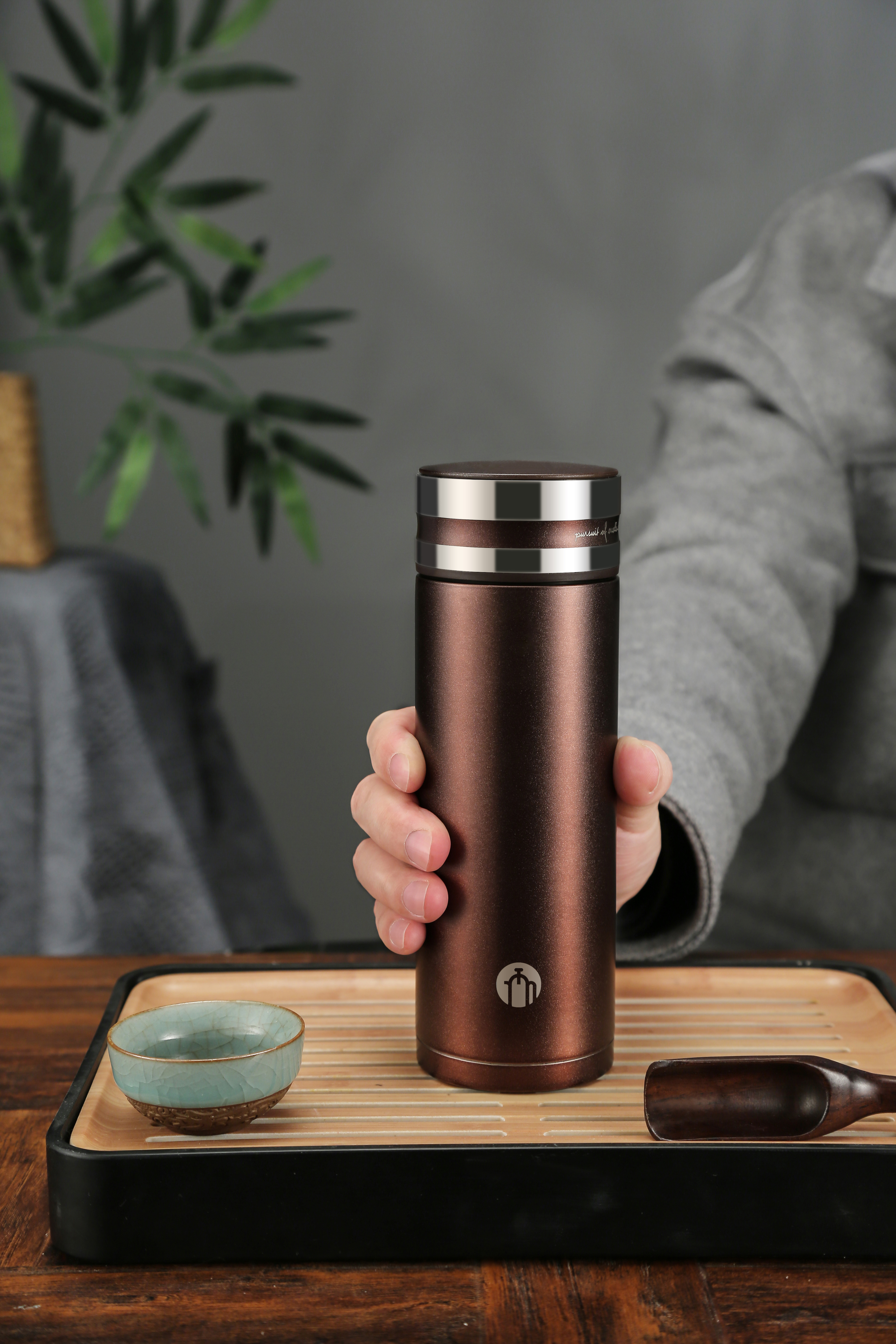 富光茶马仕新品保温杯，内胆薄如A4纸，这下真要“轻拿轻放”了