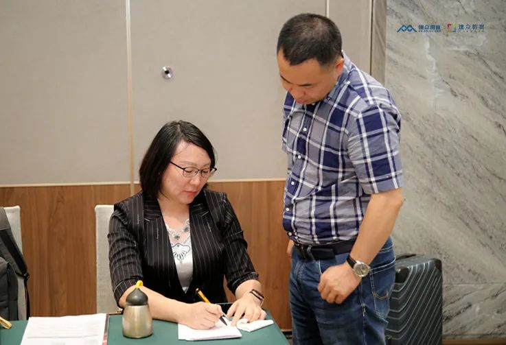 经销商如何转型赚钱,经销商赚钱越来越难