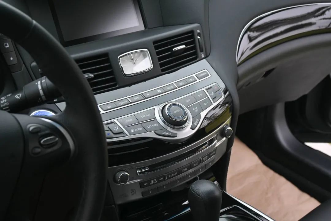 大连二手英菲尼迪q70l汽车,长沙市14款英菲尼迪q70l二手报价