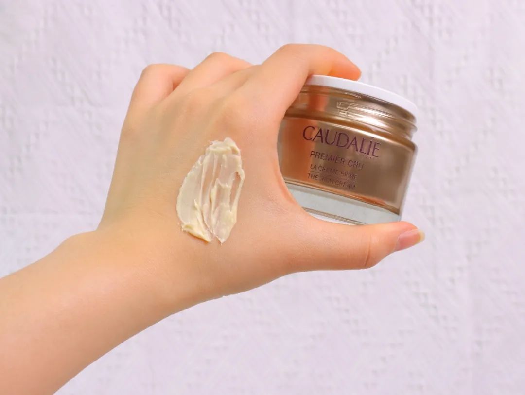 skii面霜和海蓝之谜面霜哪个好 (百优面霜35岁以上抗衰面霜推荐)