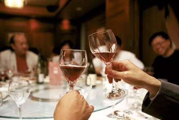 四川没有酒桌礼节吗,四川酒桌文化