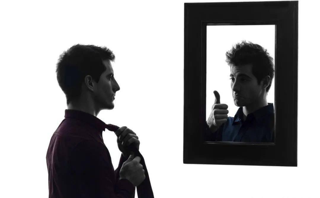 追寻犬神泰山麦兜，市中心探秘异域巴顿！