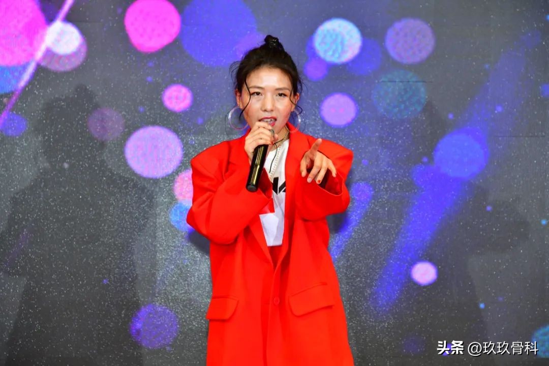 踔厉奋发·勇毅前行力达康22年度营销年会暨表彰年会