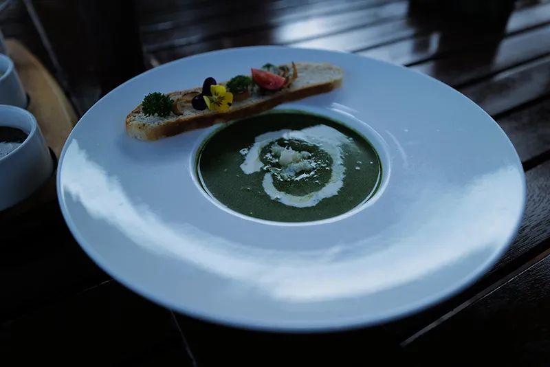 三亚归来不看海什么意思,三亚归来不看海黄山归来不看山