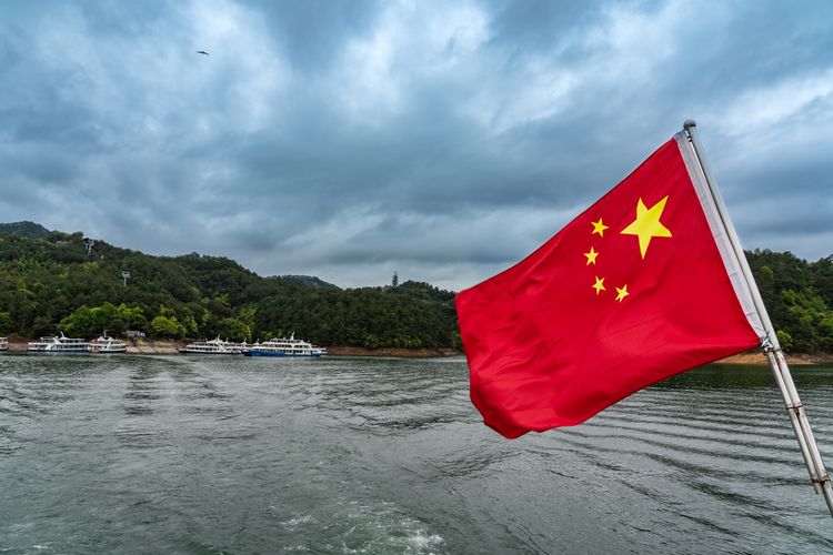 烟雨千岛湖美景,千岛湖烟雨朦胧美如画