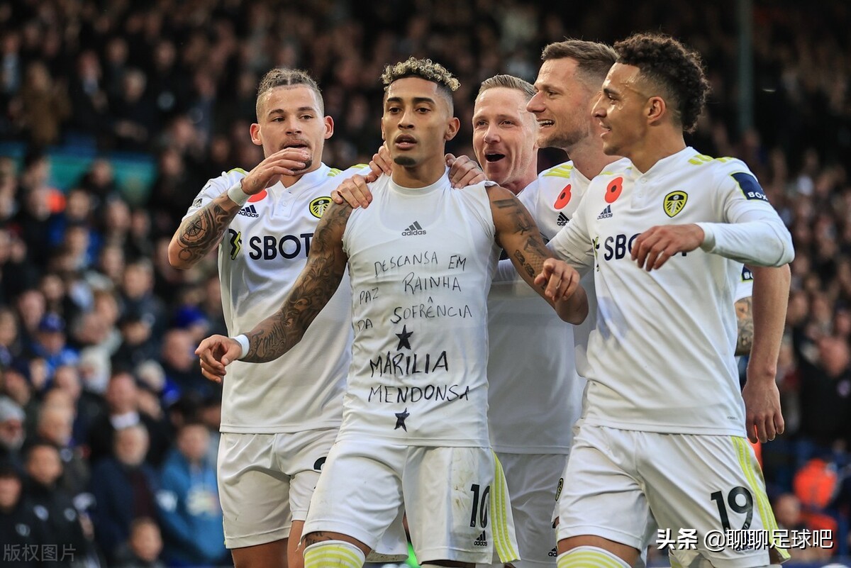 拉菲尼亚对巴萨名单,巴西边锋拉菲尼亚巴萨资料