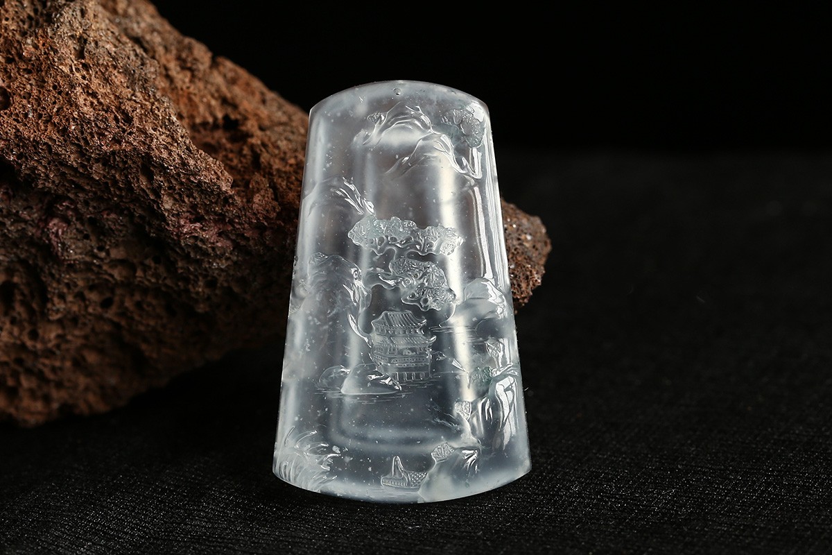 新手翠友定制翡翠该如何选料,翡翠1千万