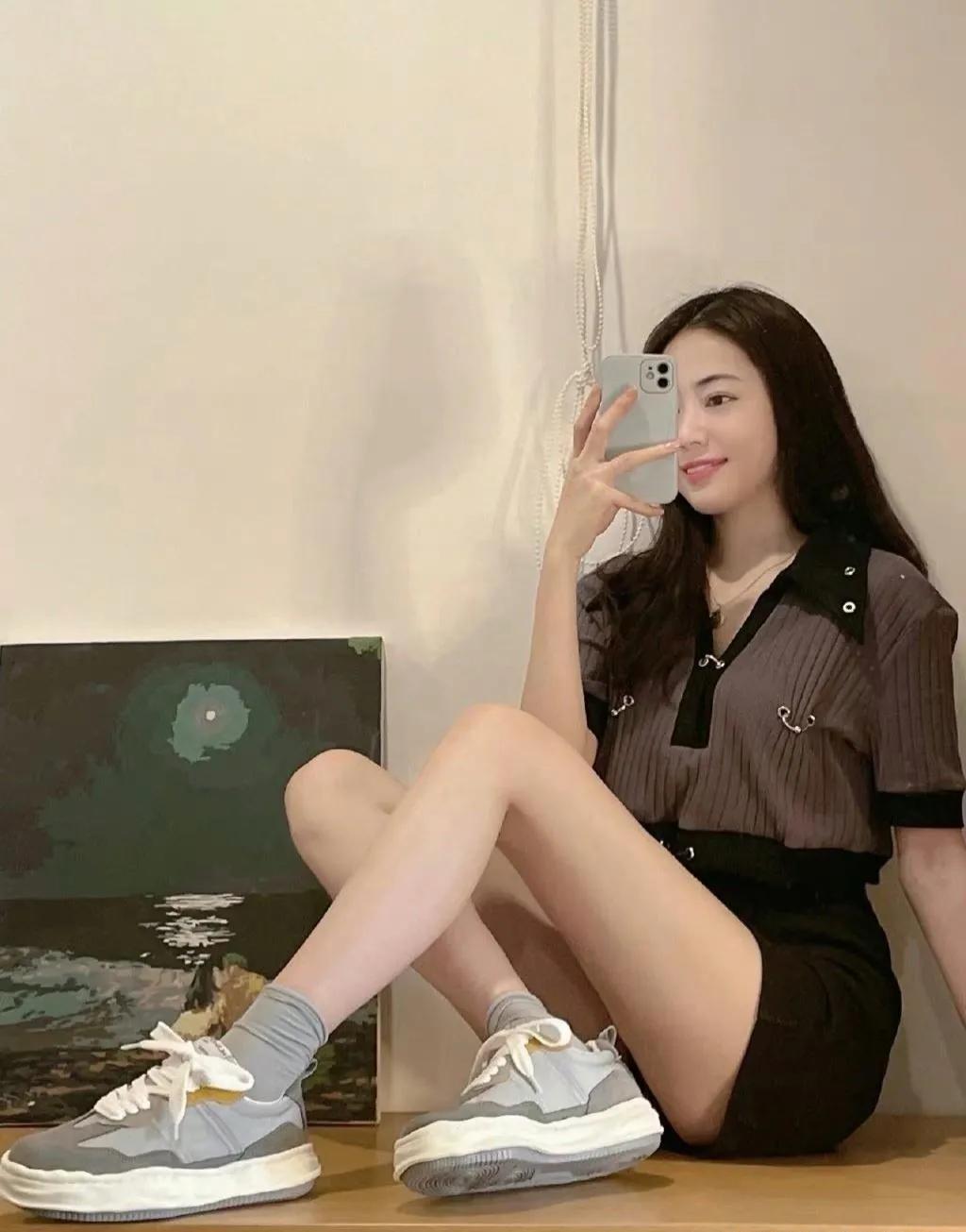 简单与时髦并存夏季休闲穿搭,多种夏季清凉穿搭享受时尚夏季