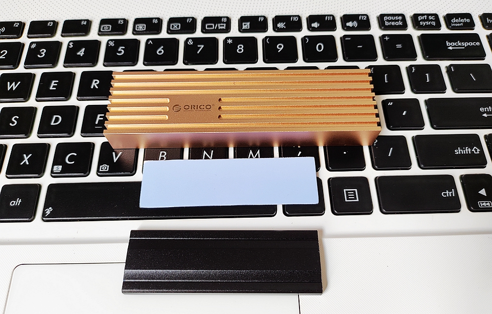 oricom2硬盘盒怎么样,orico透明m2硬盘盒