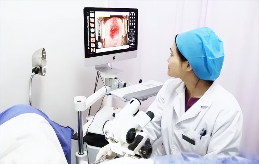 女生例假刚结束，五件事尽量忍住，迫不及待的人，子宫或伤痕累累