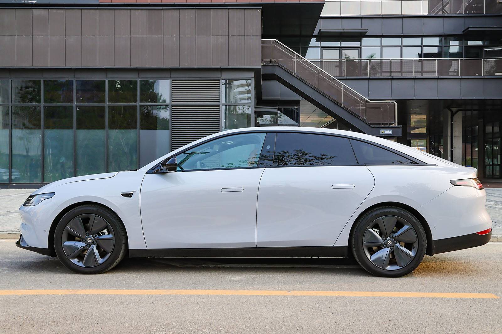 三十万级轿车动力天花板,哪些轿车是15万以内的天花板