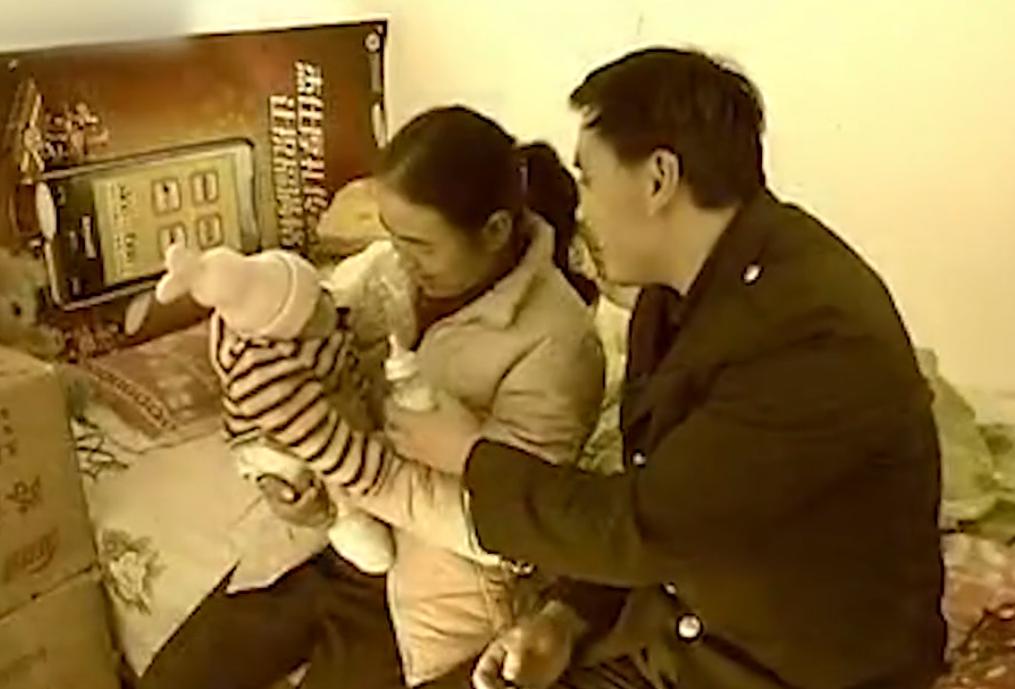 真实故事女子意外怀孕,女子突然肚子痛怀孕小产