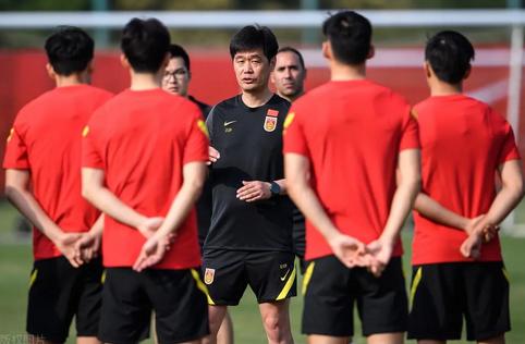 恒大足校2024招生夏令营,恒大足球学校19年夏令营