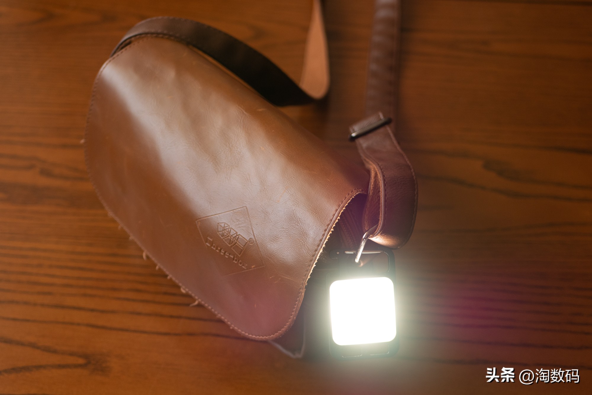 开酒瓶钥匙扣挂件最新款,开啤酒瓶钥匙扣挂件