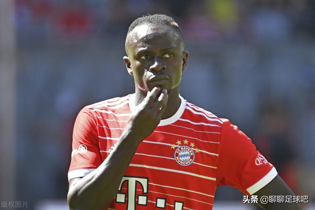 巴萨用两大条件吸引哈兰德,巴萨举步维艰目标对准哈兰德