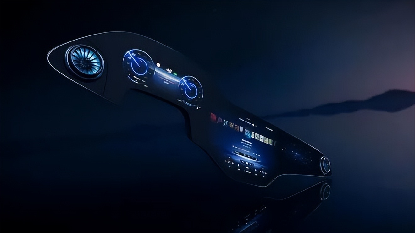 车载大屏简史：恒驰5三联屏凭啥媲美百万奔驰EQS？