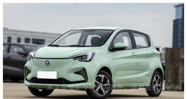 3.98万长安奔奔e-star上市多少钱,续航仅有301km长安奔奔e-star解析