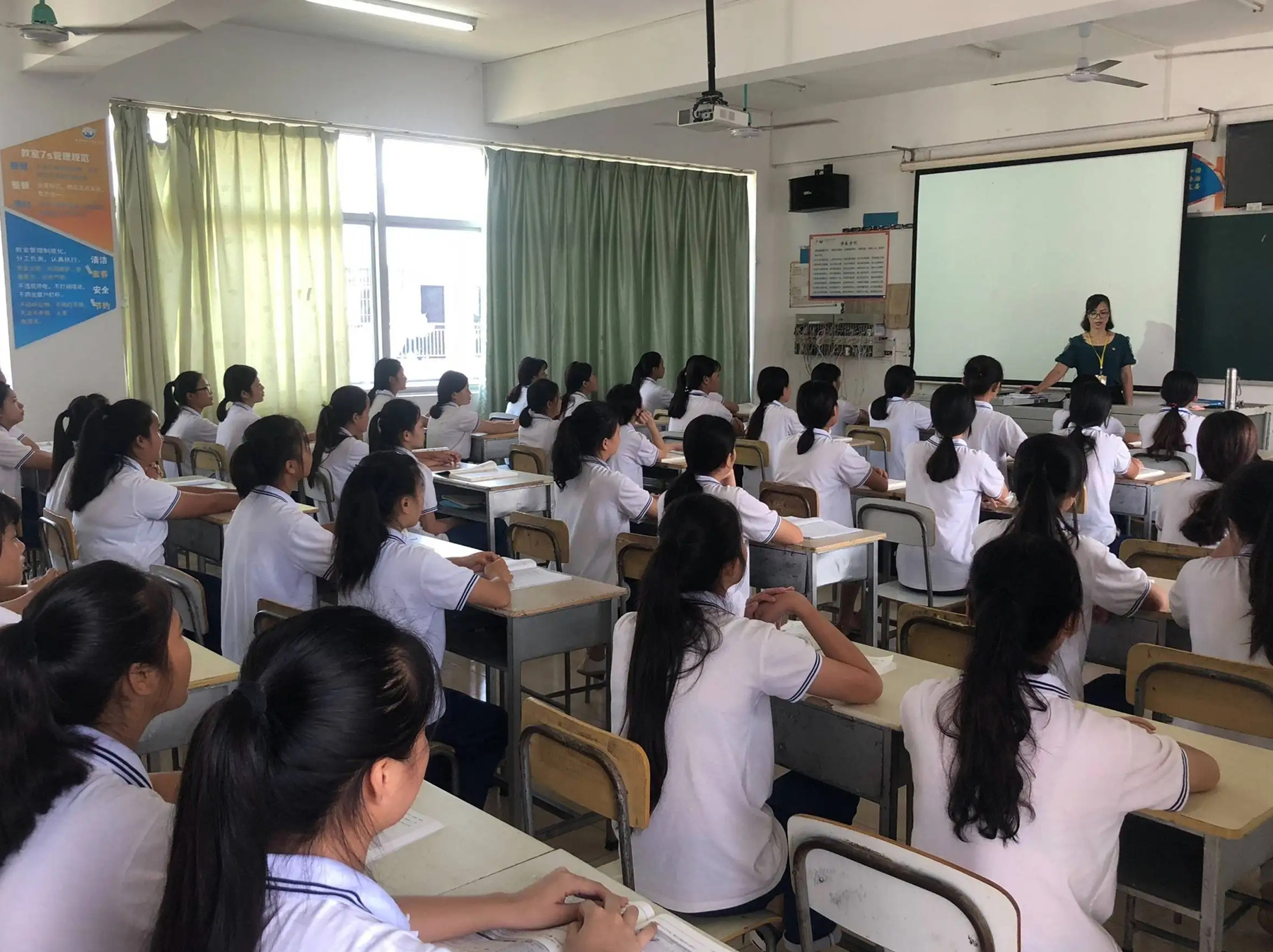 19岁女模特骗世界冠军 (北京女模特诈骗世界冠军案)