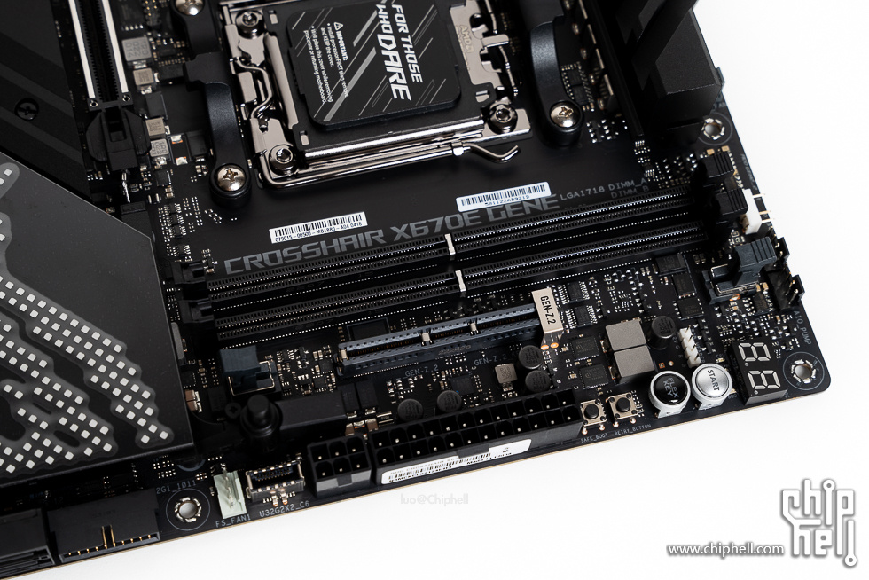 华硕tufgaminggt502弹药库白色,华硕gt502机箱黑橙搭配