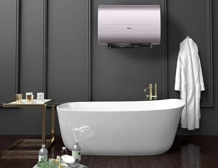 燃气热水器比电热水器有什么优点,燃气热水器和电热水器哪个费用低